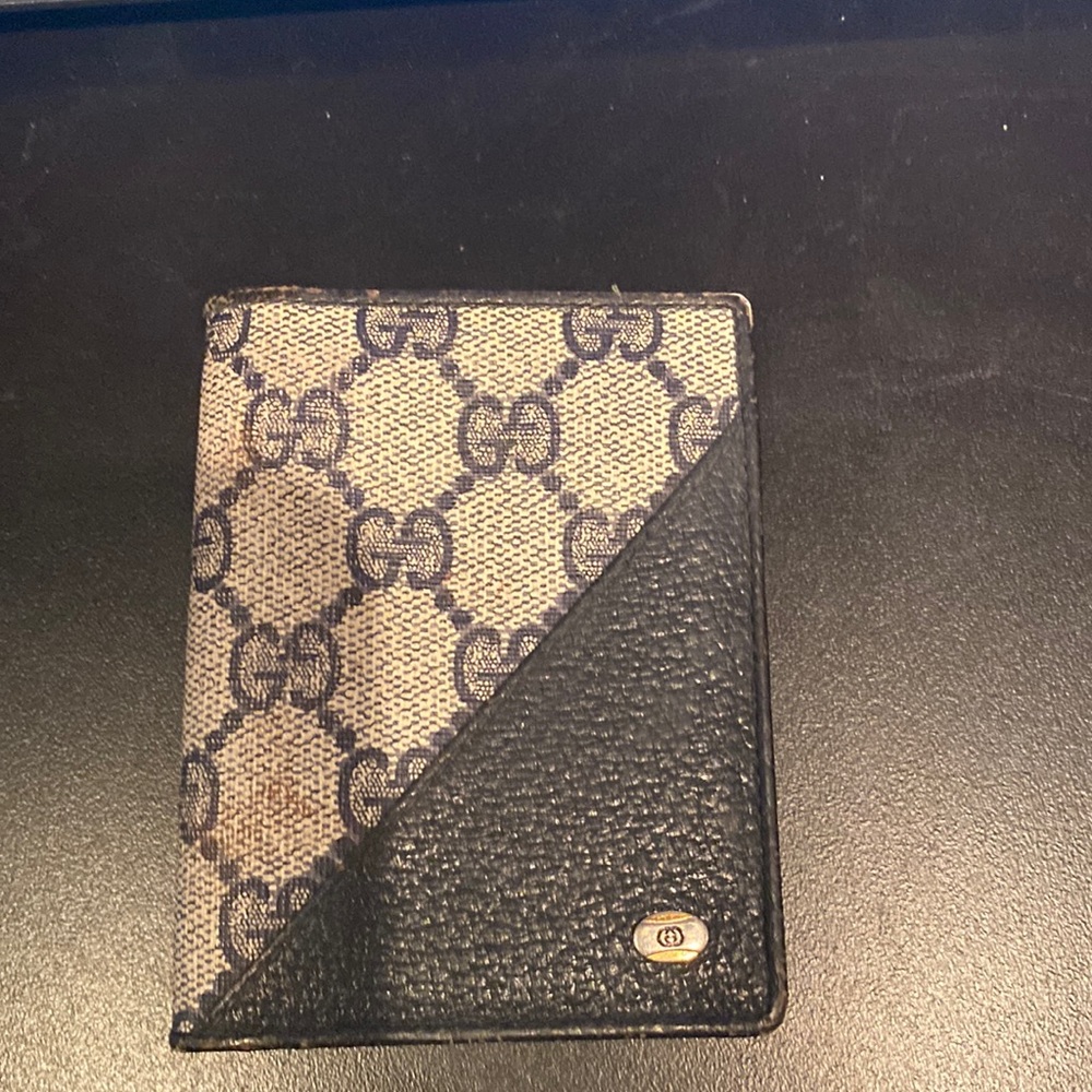AUTHENTIC GUCCI CARD CASE VINTAGE